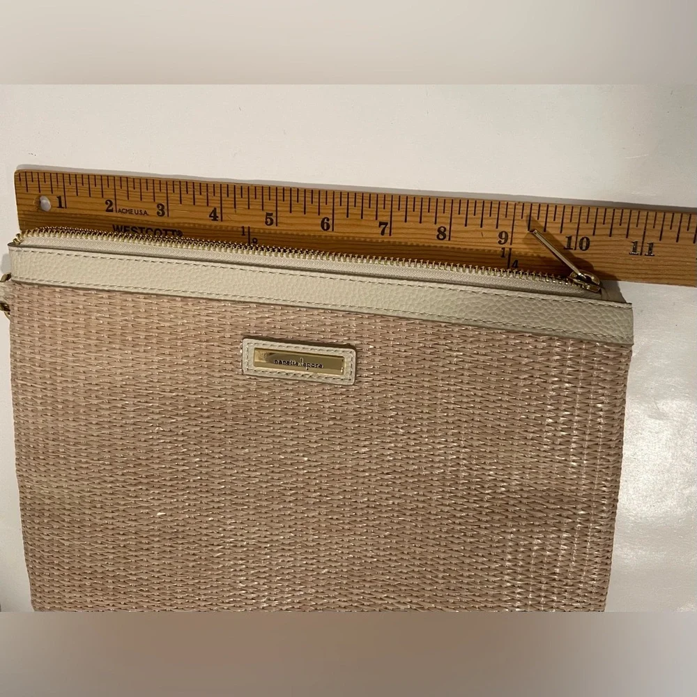 NWOT Nanette Lepore Beige and Cream Hand-Woven Straw Wristlet Clutch